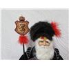 Image 8 : Santa In Kilt on Celtic Knot, 20" Tall