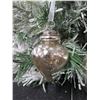 Image 8 : Qty 4 Christmas Tree Ornaments: Balls, Spheres, Cones