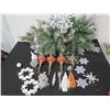 Image 2 : Qty Approx. 16 Christmas Tree Ornaments: Snowflakes, Spheres, Icicles, etc