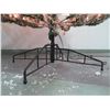 Image 7 : Full-Size Artificial Flocked & Lighted Christmas Tree