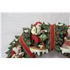 Image 2 : Thomas Kinkade The Light of St. Nicholas Wreath Wall Hanging, Limited Edition, 15" Dia.