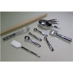 Misc Utensils: Measuring Cups, Teaspoon Set, Whisk, Spatula, Scoop, etc