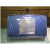 Image 2 : Primaloft Down Alternative Pillow Standard/Queen (Retail $120)