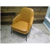 Image 2 : Wendelbo Tan Hug Lounge Chair w/ 4 Legs