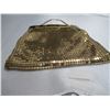 Image 2 : Beautiful 1950's Whiting & Davis Small Mesh Gold Toned Evening Purse