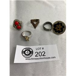 Lot Of Unusual Vintage Rings