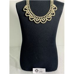 Vintage Faux Pearl Bib Necklace.Length 15" Plus 3" Extender