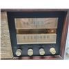 Image 2 : VINTAGE RADIO (WORKS)