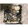 Image 2 : 2 BAGS OF BUTTONS