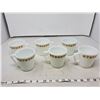 Image 1 : 6 PYREX VINTAGE MUGS