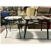 Image 4 : 1 STOOL + 1 TABLE