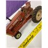 Image 3 : TOY TRACTOR - COCKSHUTT-1850