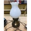 Image 5 : LAMP WITH LAMP SHADE + ROYAL DAULTON CERAMIC DOG FIGURINE