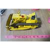 Image 1 : International 1/16 Scale Die Cast Dozer