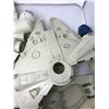 Image 3 : 2 Millennium Falcons (Star Wars)