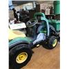 Image 3 : John Deere Kids Riding Toy