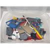 Image 2 : 747.  Tub of assorted Lego