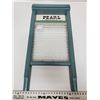 Image 1 : 800.  Small decorator Pearl washboard
