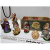Image 5 : 802.  Handmade Christmas box with Italian creche figures