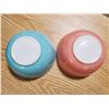 Image 3 : pair of pyrex bowls (pink & blue) 8.75"