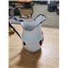 Image 3 : blue / white enamel jug