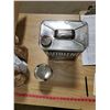 Image 2 : (2) b/a oil tins