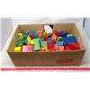 Image 1 : Wooden Children's Building Blocks