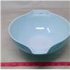 Image 1 : Pyrex Bowl