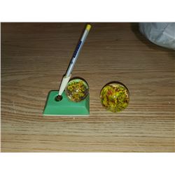 pen holder and paper weight