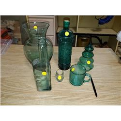 6 pieces teal glass