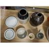 Image 2 : Pottery items - some Medalta
