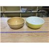 Image 1 : YELLOW PYREX BOWL + MEDELTA BOWL CLAY