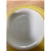 Image 7 : YELLOW PYREX BOWL + MEDELTA BOWL CLAY