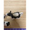 Image 8 : COW CREAM AND SUGAR DISHES + COW SALT AND PEPPER SHAKERS