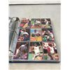 Image 3 : BINDER OF BASEBALL CARDS