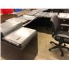 Image 1 : 6' DARK CHERRY BOW FRONT L-SHAPE EXECUTIVE DESK, WITH 4' SIDE TABLE