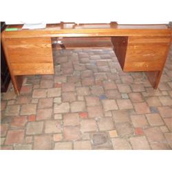 OAK DESK