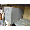 Image 4 : Test equipment