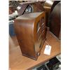 Image 2 : Radio