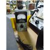 Image 3 : Test equipment