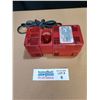 Image 1 : Milwaukee Battery Charger