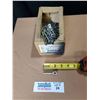 Image 1 : Open box of 3/8" BX/Flex Connectors