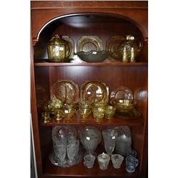 Large selection of depression glass including colourless Iris pattern jug, six parfait glasses, vase