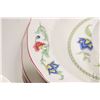 Image 2 : Selection of Villeroy & Boch "Persia" porcelain tableware including five dinner plates, three side p