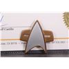Image 2 : Authentic Star Trek Voyageur ( television series) Starfleet Comm badge with Screen Used Props certif