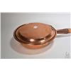 Image 2 : Hand hammered copper bed warmer