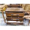 Image 2 : 3 DOOR DRESSER WITH MIRROR