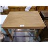 Image 2 : WORK TABLE