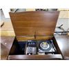Image 2 : VINTAGE RCA 1214 SIDEBOARD TURNTABLE