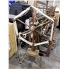 Image 2 : VINTAGE LOOM